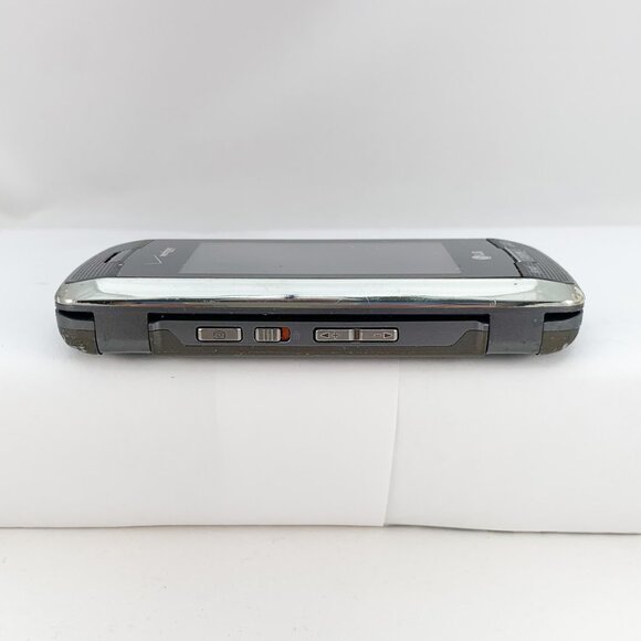 LG Voyager VX10000S Verizon Silver/Gray Dual Screen Flip Keyboard Phone - Picture 4 of 7